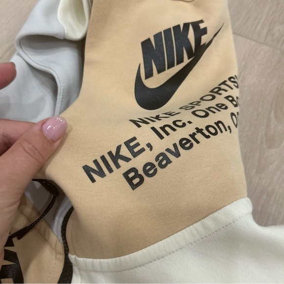 Nike Sportwear Tech Fleece Graphic Mens Size LargeFull-Zip Hoodie Writing - Picture 4 of 8